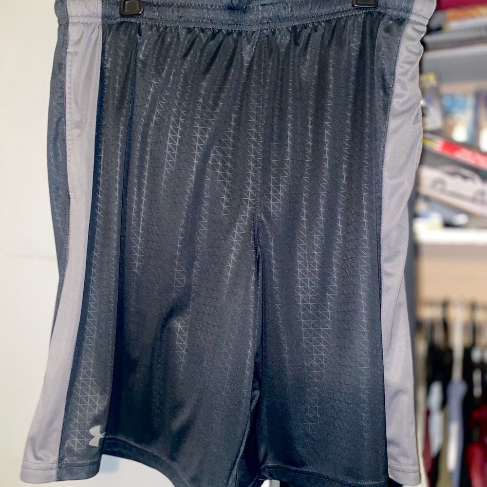 Men’s Under Armour 2XL Shorts